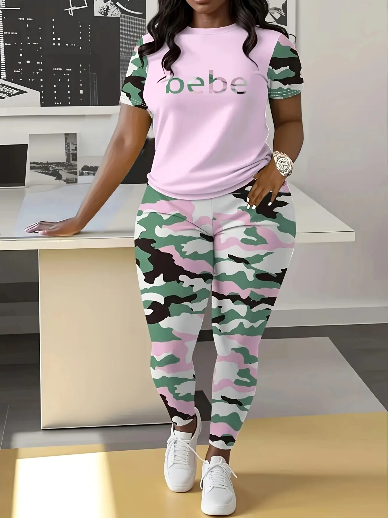Women's Camo Print Summer Matching Set 2-Piece Casual Outfit, Round Neck Short Sleeve Tee and Long Pants, Regular Length Camouflage Womenswear Clothes