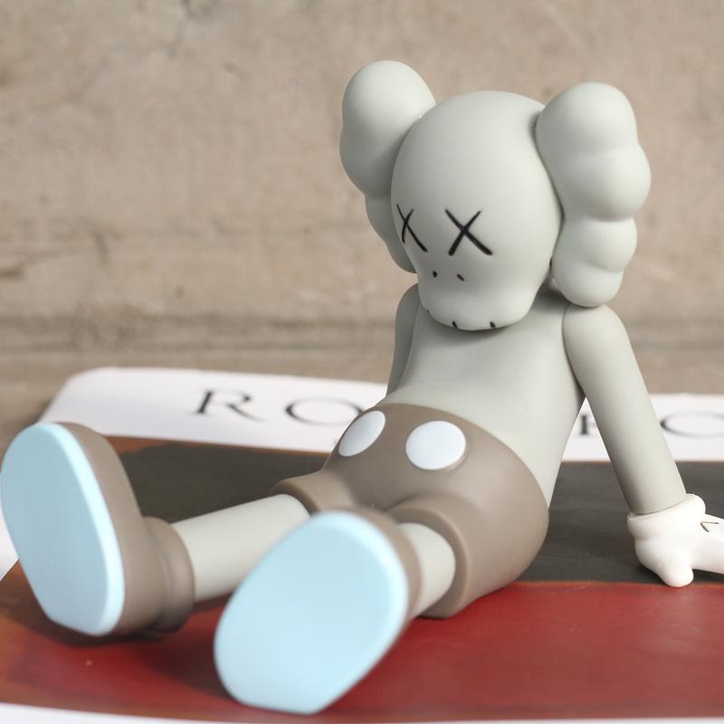 kaws Figure,Vinyl kaws  Model Art Toys Collectible Ornaments Room Decor Statue Figurine Gift
