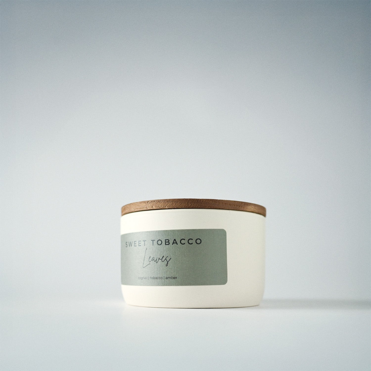 Milkhouse Candle, Sweet Amber & Teakwood, Home Fragrance Candle, Warm Woods with Cognac, Amber & Sandalwood