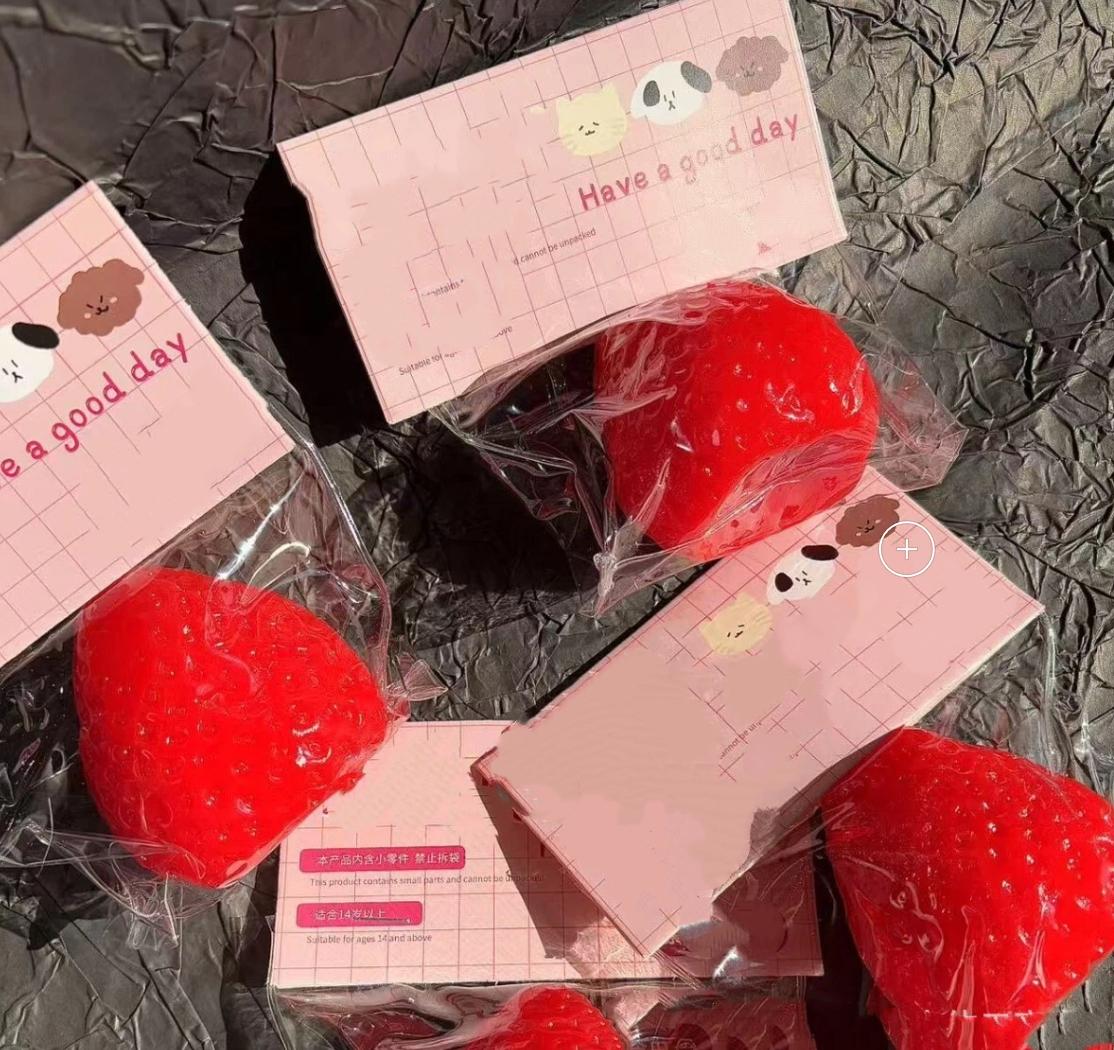 2026 New Model Tabba Strawberry Soft Rubber Toy Strawberry Stress Relief Squeeze Toy