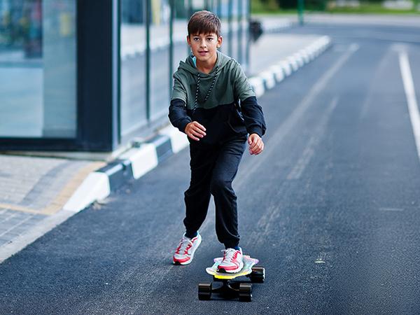 【Valentine's Day】High-Speed Electric Skateboard with Remote Control, 32MPH/30MPH/12MPH/9MPH Top Speed, 3000W/1200W/500W/450W Motor, Powerful Electric Longboard Skateboard to Scooter for Adults &Teens Removable Battery Quick Replacement 【Valentine's Day】High-Speed Electric Skateboard with Remote Control, 32MPH/30MPH/12MPH/9MPH Top Speed, 3000W/1200W/500W/450W Motor, Powerful Electric Longboard Skateboard to Scooter for Adults &Teens Removable Battery Quick Replacement