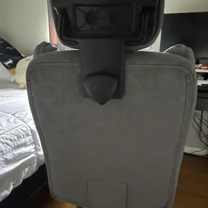 review image 0