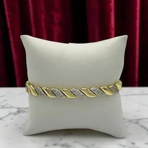 B36 Beautiful Bracelet -Gold Plated 14k