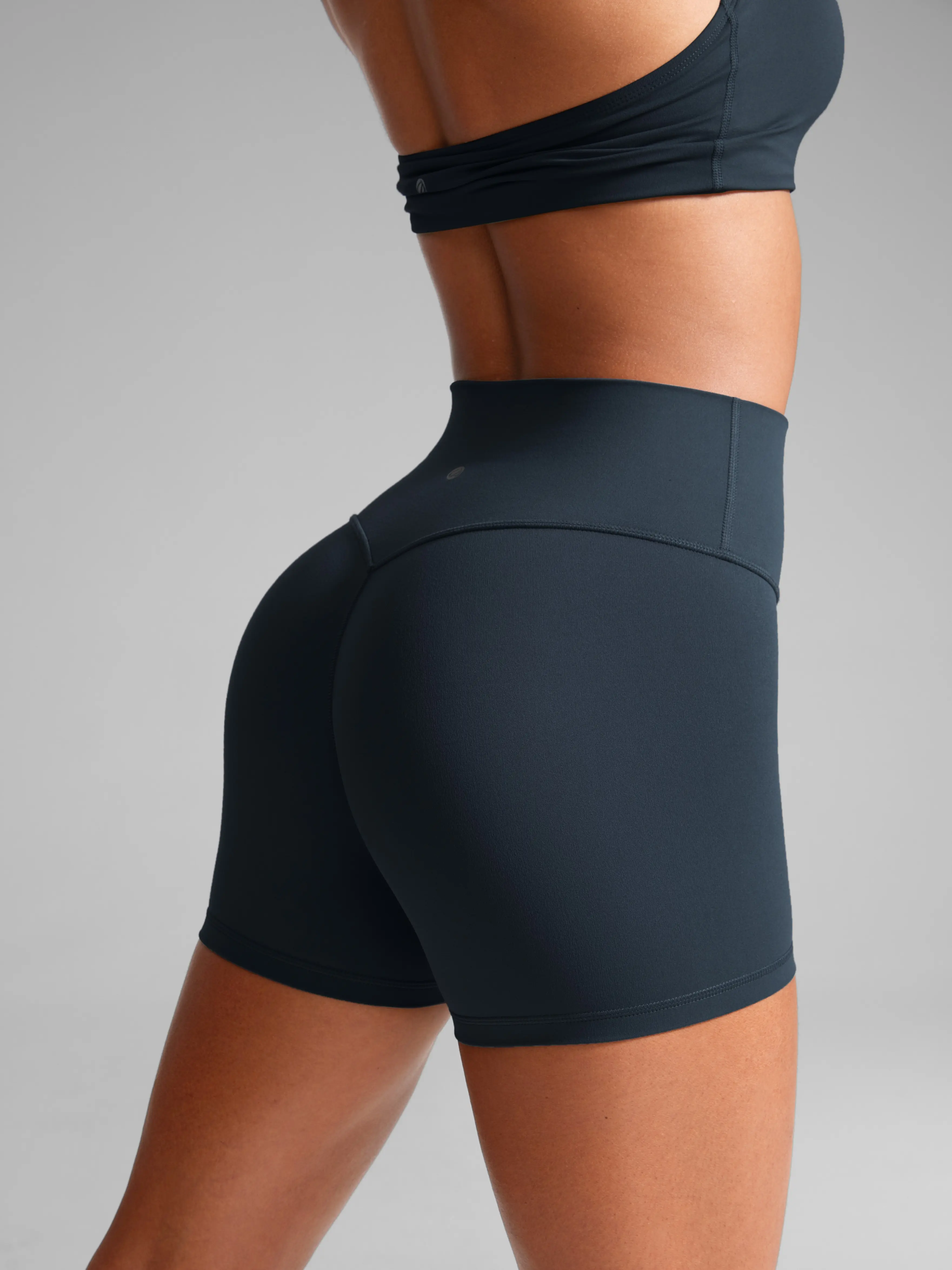 CRZ YOGA Secretsculpt Womens Butterlift High Waist Scrunch Butt Biker Shorts 4/6 Inches - No Front Seam Workout Gym Booty