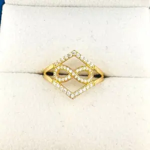 Anillo de Infinity sz7 14k