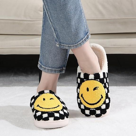 SMILEYWORLD Smiley Slippers for Women & Men | Soft Plush Indoor Outdoor Slides Shoe Footwear Flipflop Girl