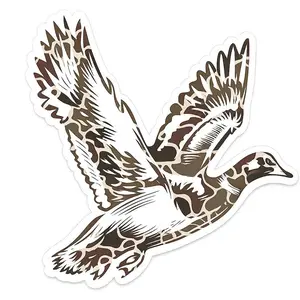 Camo Flying Duck Sticker, Realistic Waterfowl Hunting Decal, Durable Weatherproof Vinyl Sticker for Outdoor Enthusiasts, Mallard Duck Truck Decal