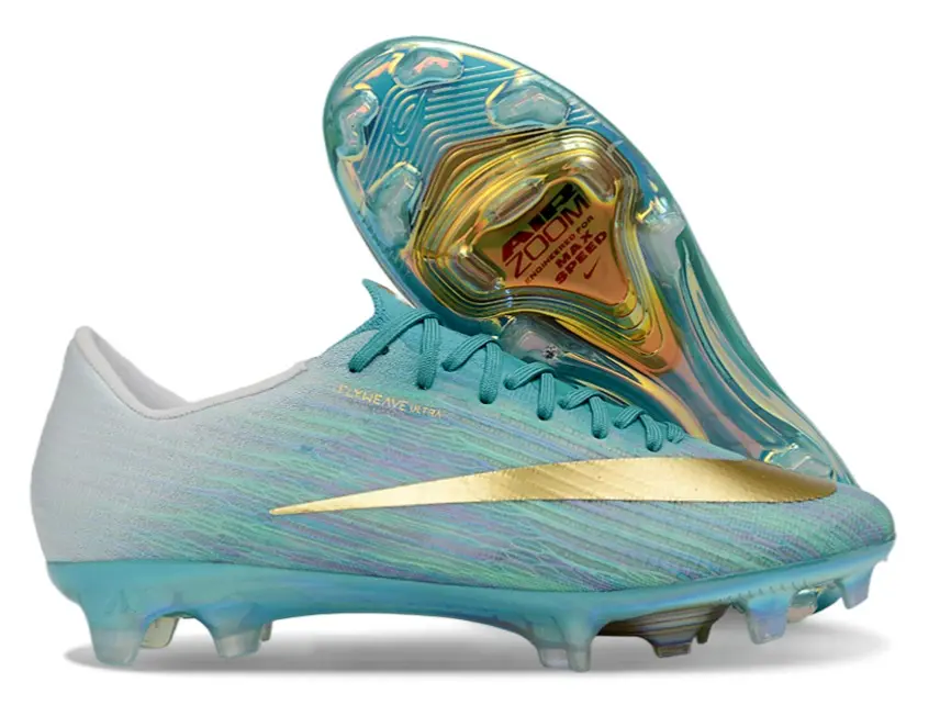 Gradient Light Blue Lightweight Crystal Stud Adult Grass Training Soccer Shoes