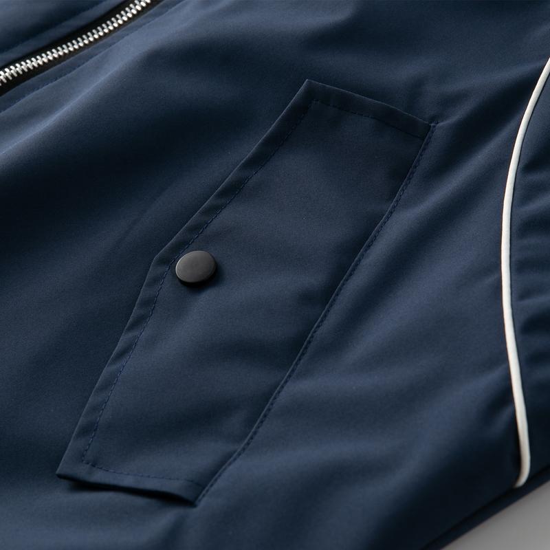 Men’s Color-Block Hooded Jacket — Y2K street windbreaker with zipper, suitable for skateboarding and casual looks; ideal for street commuting; retro sports color-block windbreaker.