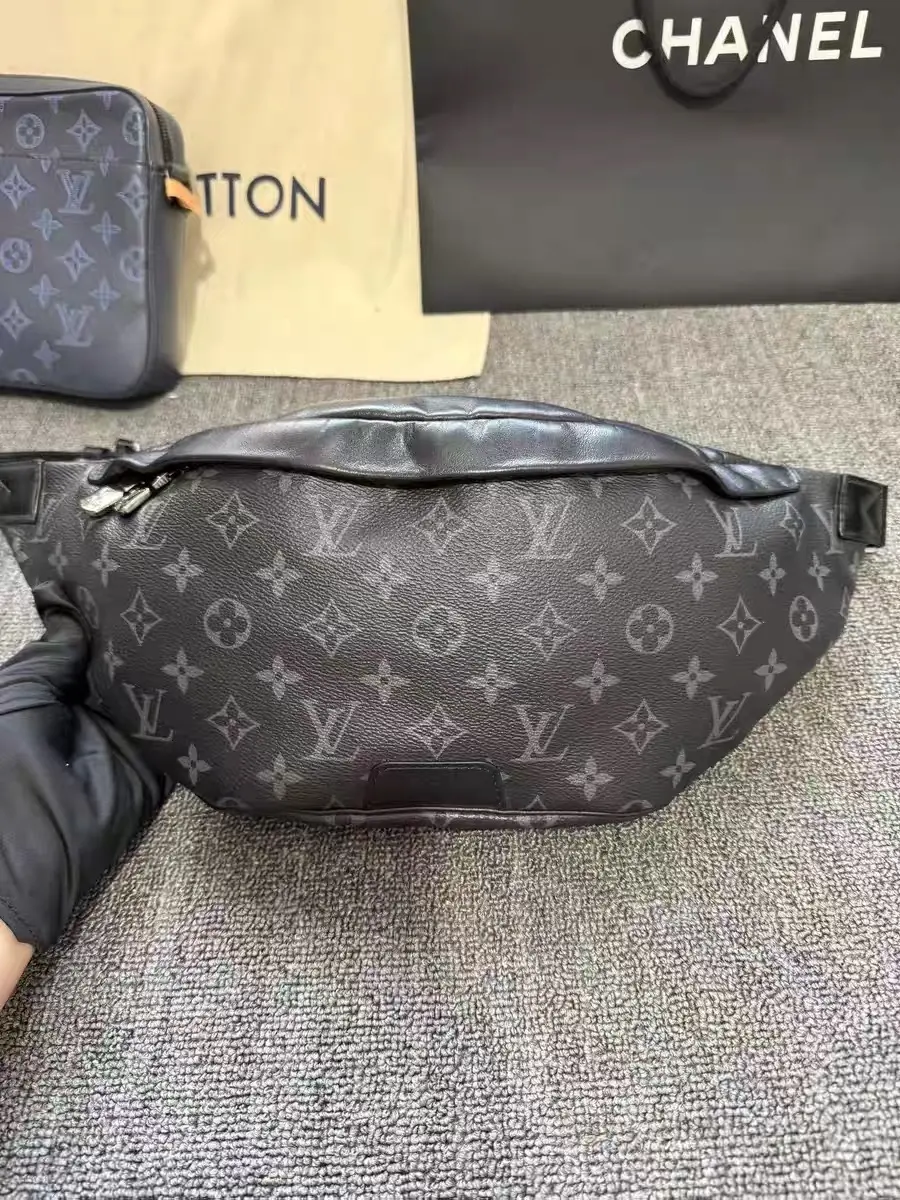 Pre-owned Louis Vuitton canvas Belt Bags Monogram Eclipse Bumbag