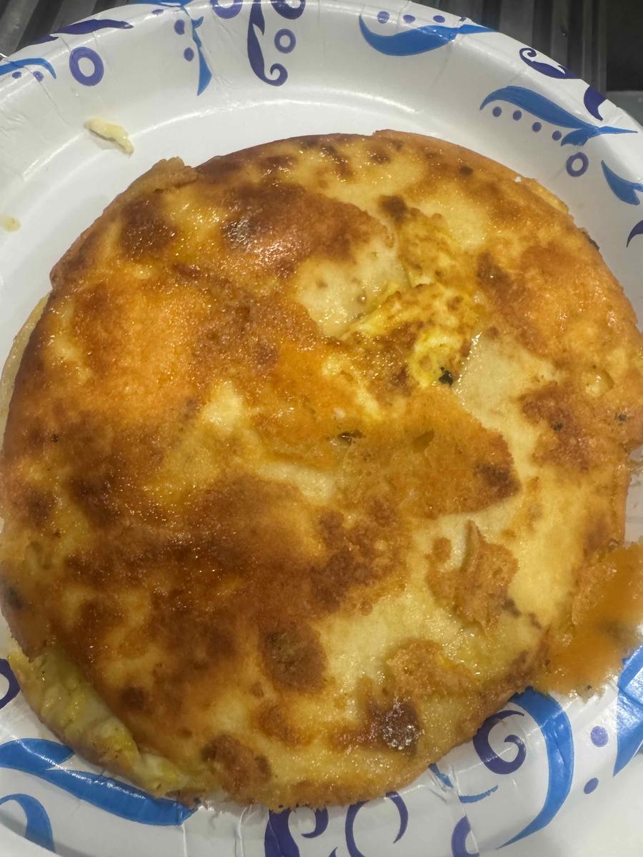 Item: Taupe, 18 Pieces Set