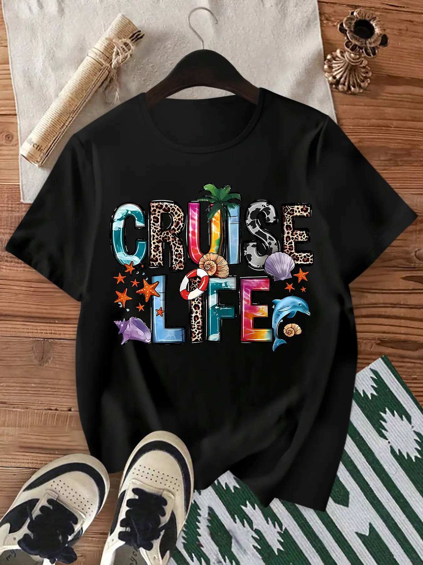 Women's Cruise Life Letter Print T-Shirt, Casual Loose Fit Shortsleeve Top with Round Neck, 100% Cotton for Everyday Wear, Fabric