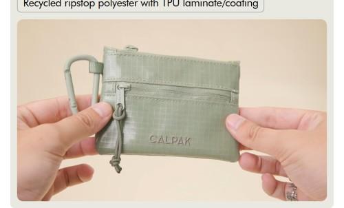 Terra Clippable Card Pouch