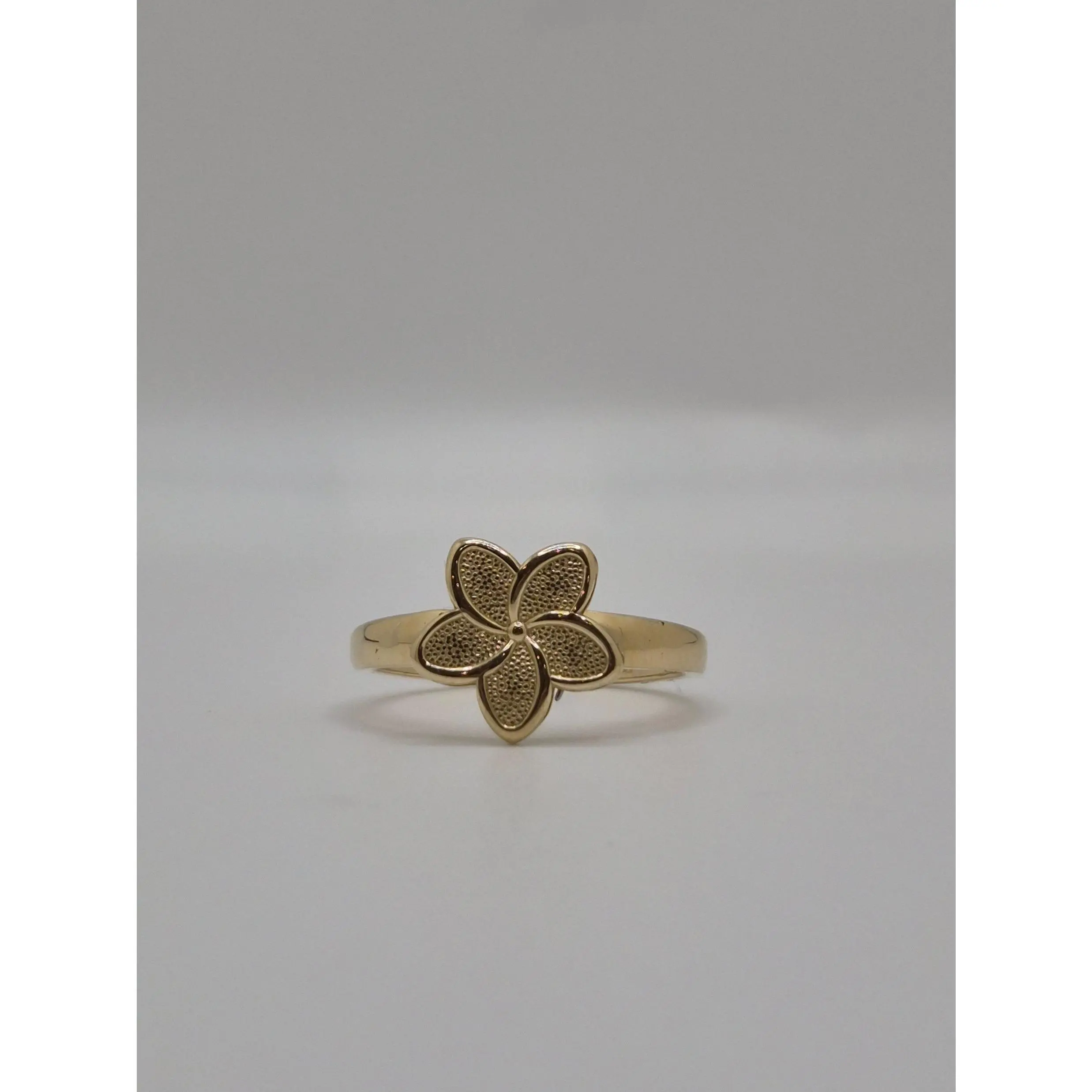 14K Gold Plumeria Flower Ring (806)