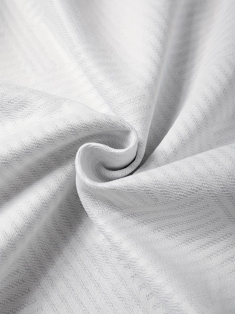 Two-piece sports set with unique button design, elegant and comfortable for daily wear