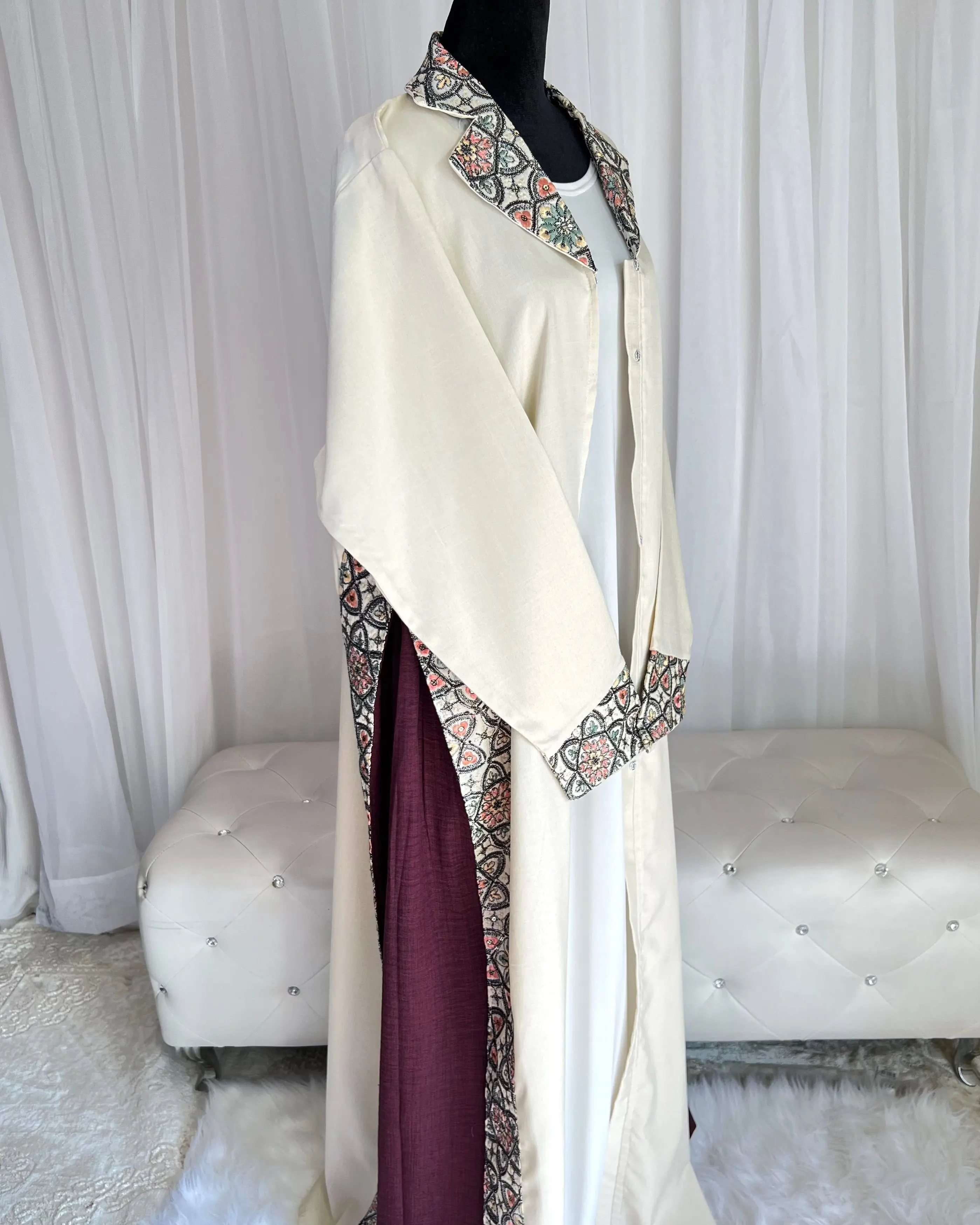 Sana Open Linen Abaya