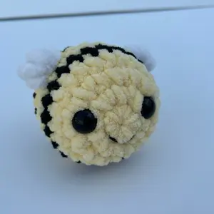 Crochet Bumblebee