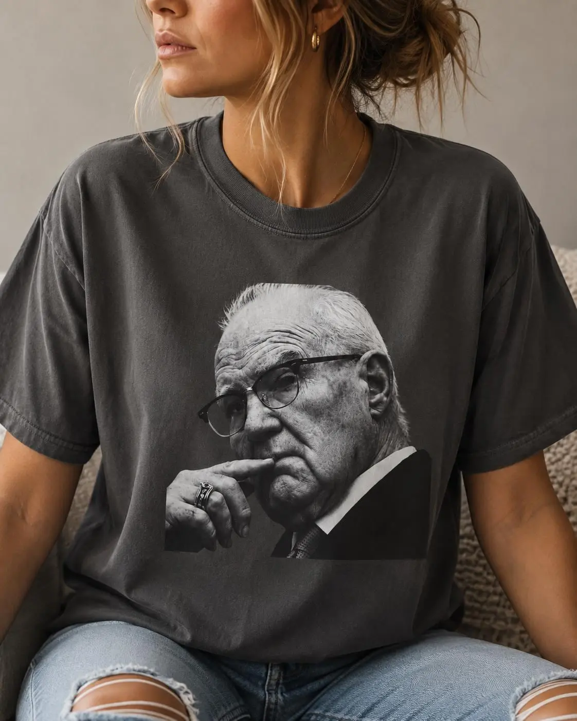 Kevin Reddington T-Shirt, Courtroom Lawyer Portrait Tee, Lindsay Clancy Trial Shirt, Black and White Photo Tee