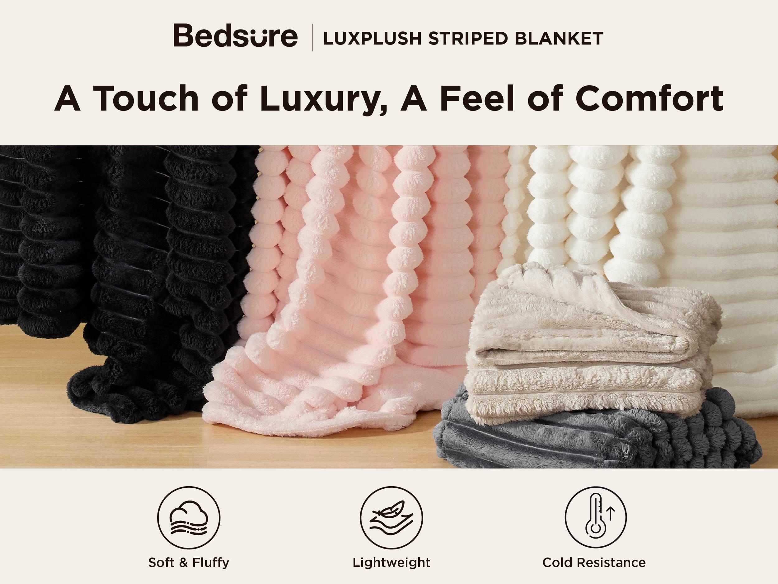 Bedsure  Blanket for Bed - Super Soft Cozy Blankets for Women, Cute Large Fleece Throws for Girls,Wider Striped Design