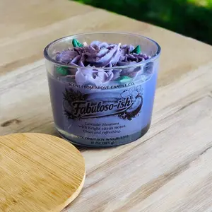 Fabuloso highly scented coconut soy blend candle