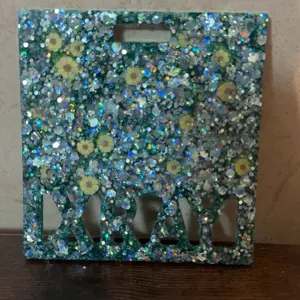 Turquoise and Sunflower Horizontal Badge Buddy