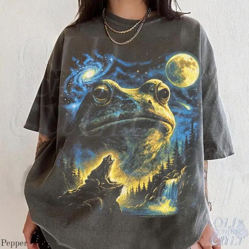 Vintage Frog 90s T Shirt, Cosmic Moon Graphic Tee, Washed Black Nature Shirt, Space Frog Gift, Mystical Forest Animal Art Tee