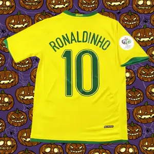 2006 World Cup Brazil Home No. 10 Ronaldinho Retro Short sleeved Football Jersey