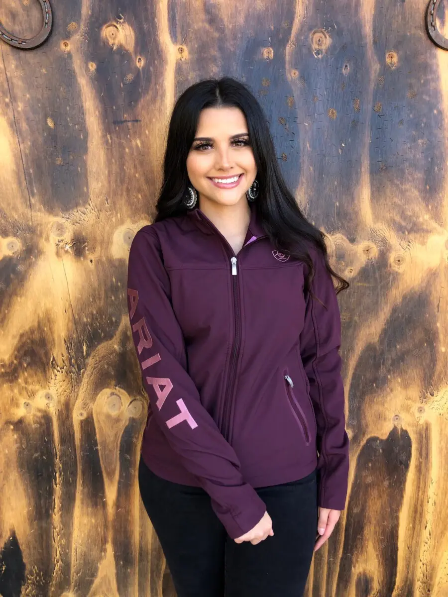 ARIAT – WOMEN’S New Team Softshell Jacket (WINETASTING)