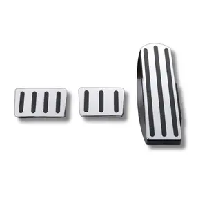 United Pacific – Freightliner Chrome Pedal Set with Black Inserts