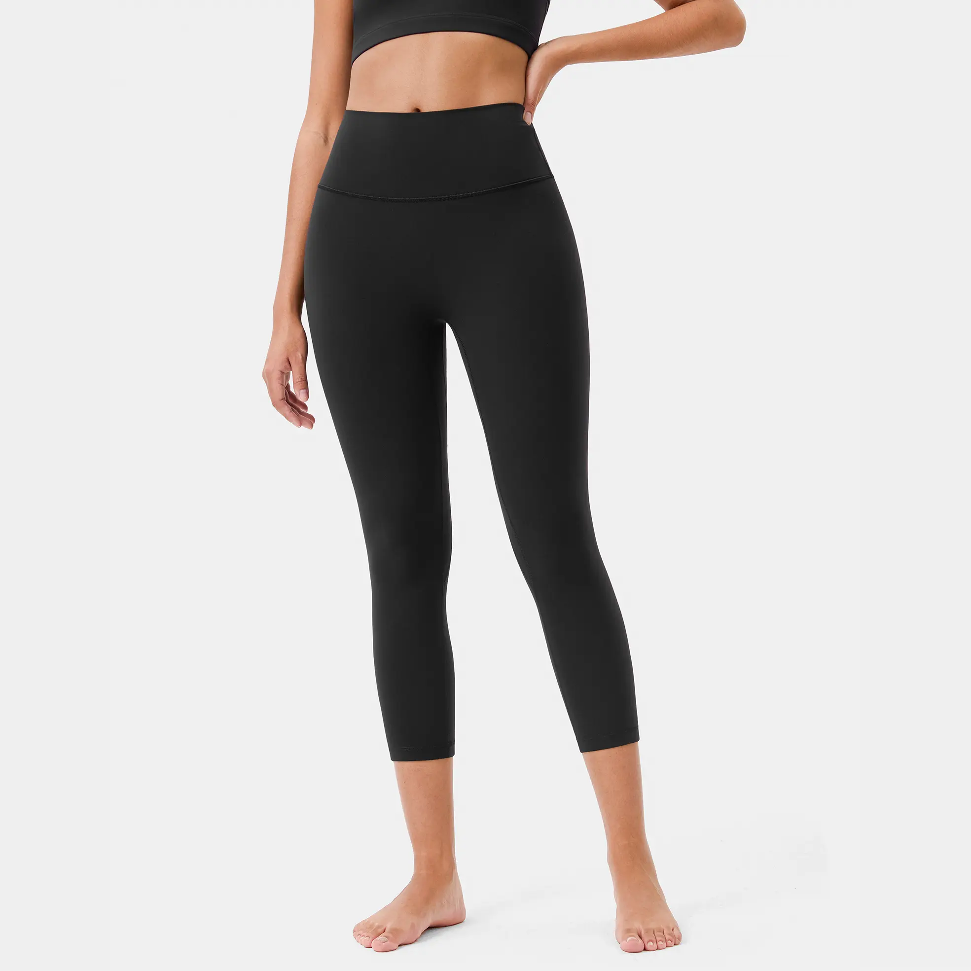 Colorfulkoala Women's No Front Seam Yoga Capri 21" Dreamlux High-Waisted Tummy Control Workout Leggings with Hidden Pocket Petite Length,travel essentials,camping essentials