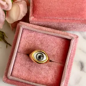 Green Ojo Ring