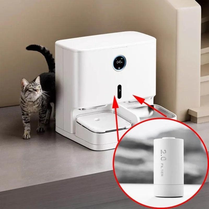 Intelligent Feeding Drinking Machine for Pets