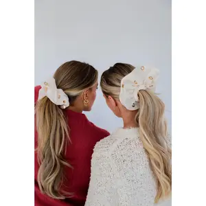 GROMMET JUMBO SCRUNCHIE