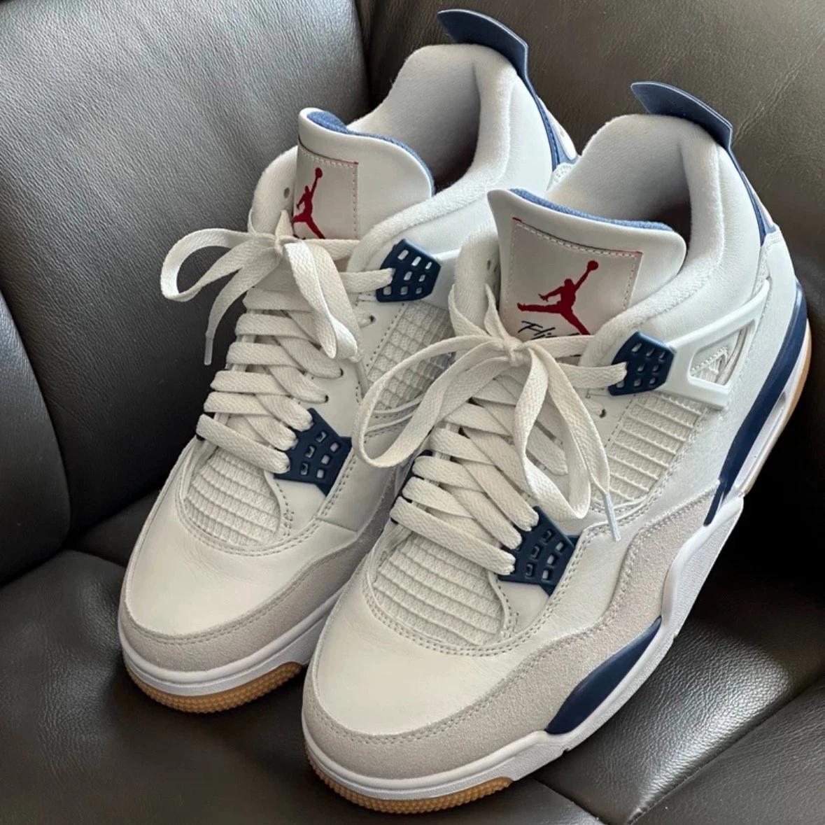Nike SB x Jordan Air Jordan 4 "Navy" Textile & Synthetic Leather Mid-Top Retro Basketball Shoes Unisex White & Blue All Seasons Lightweight Comfortable Versatile