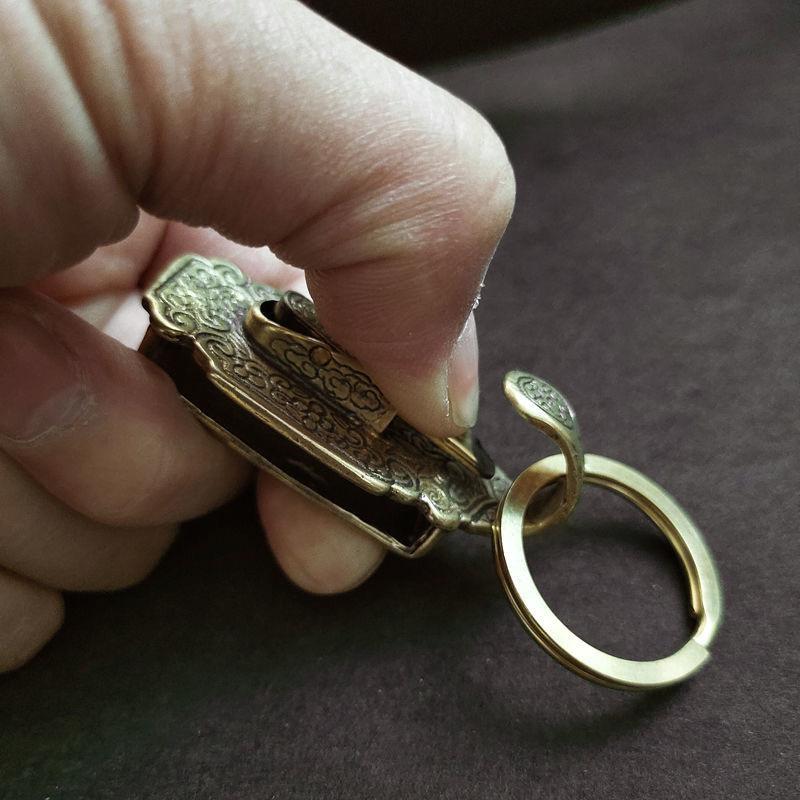 Brass Belt Keychain Buckle with Clip | Pure Brass Waist Accessory, Vintage Durable, Ideal for Father'S Day Gift or Birthday Present