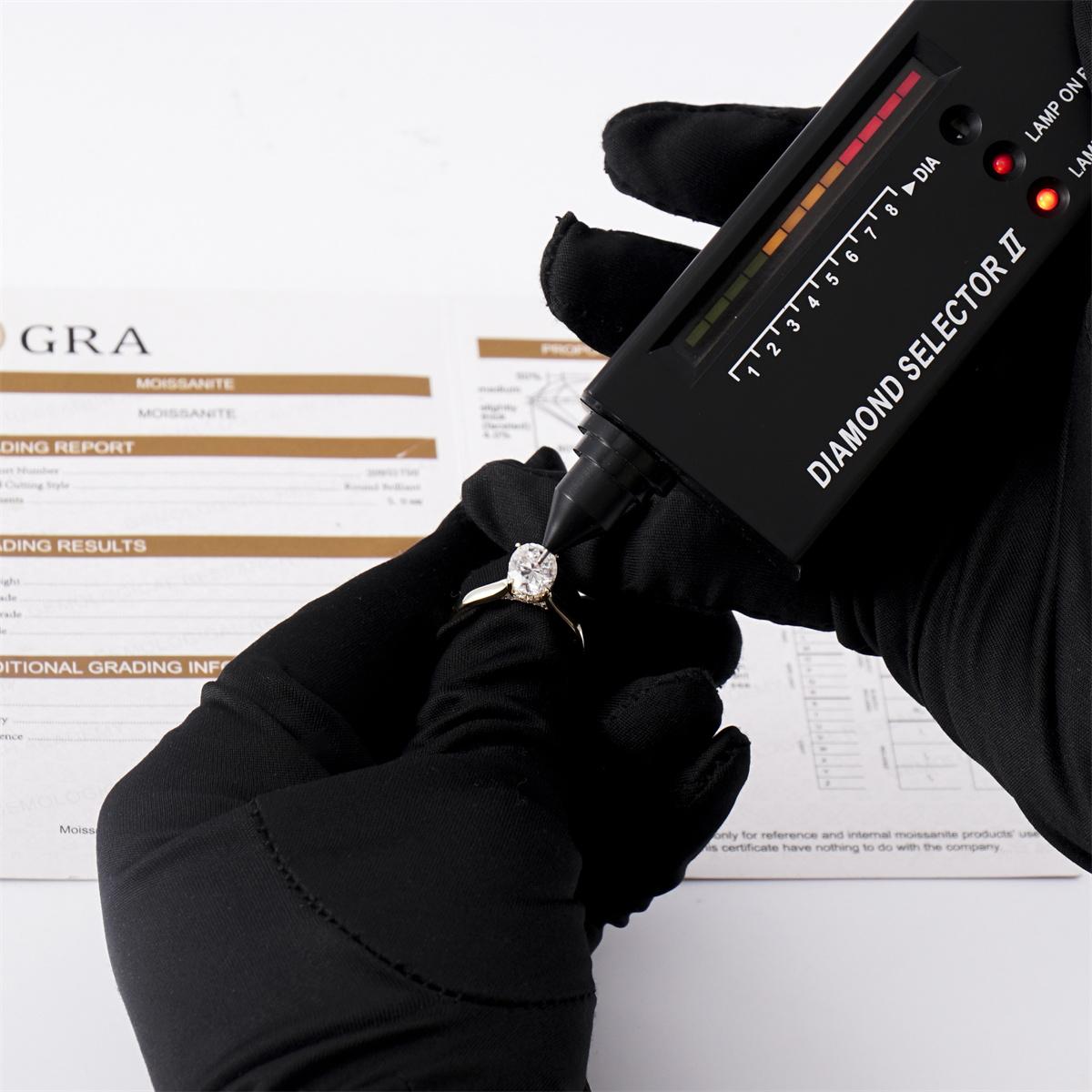 Delzzad 14K Gold-Plated 2ct Solitaire Oval Promise Engagement Ring Synthetic Moissanite S925 Wedding Ring Band Jewelry Perfect Birthday Engagement Wedding Anniversary Christmas Gift for Women