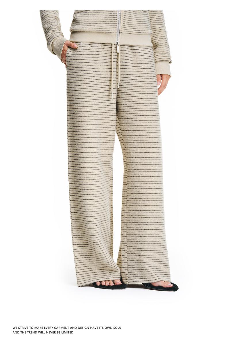 FDR Cozy Striped Fuzzy Hoodie with Faux Fur Collar Zip-up Oversized / Slim Sweater Oversized Fit Long Sleeve Fall / Winter Casual Womenswear Coats Outerwear Tops Jackets Sweatshirt #valentinesday #tiktokshopjumpstartsale #valentinesdaygift