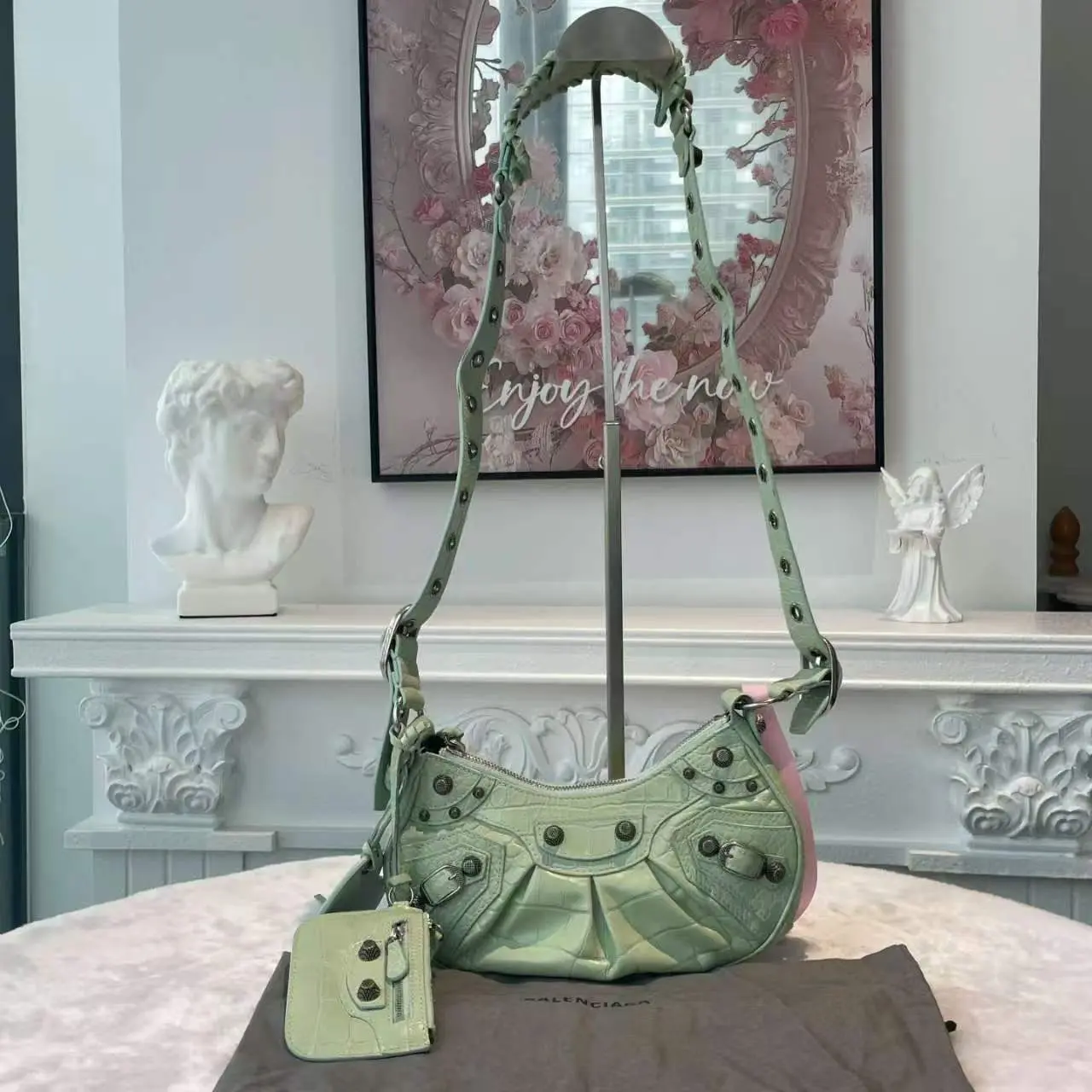 Pre-owned Balenciaga Le Cagole XS LCY1004065 Croc Embossed Calfskin Mint Green Shoulder Bag