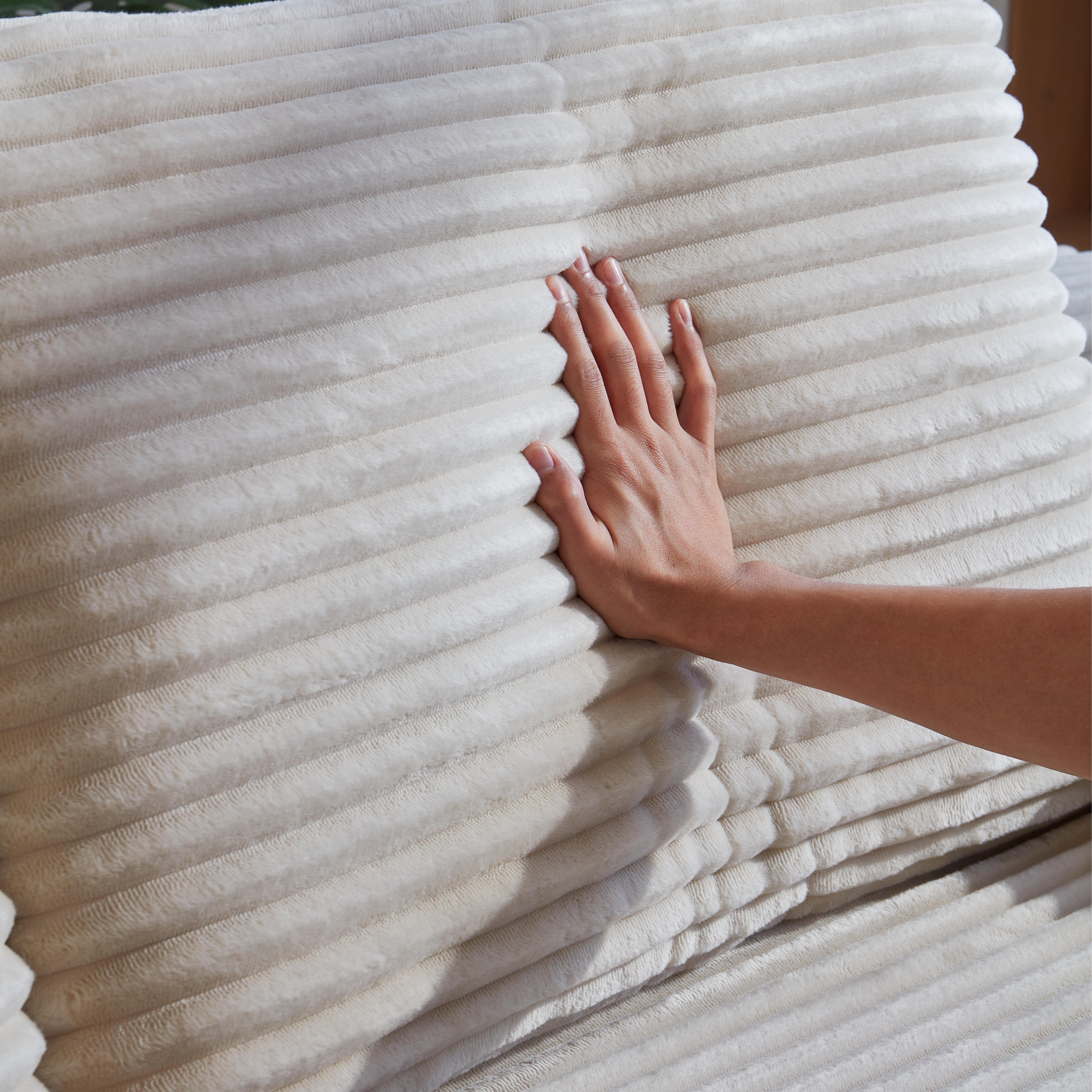 YOMSUM 69" Cloud Sectional Couch L-Shape Chaise with R-Shape Chaise Deep Seat Comfortable 2 Seater Plush Fabric Black,Chaise Lounge,No Assembly Required,Boneless Sofa Bed，With Side Pockets And Cup Holders