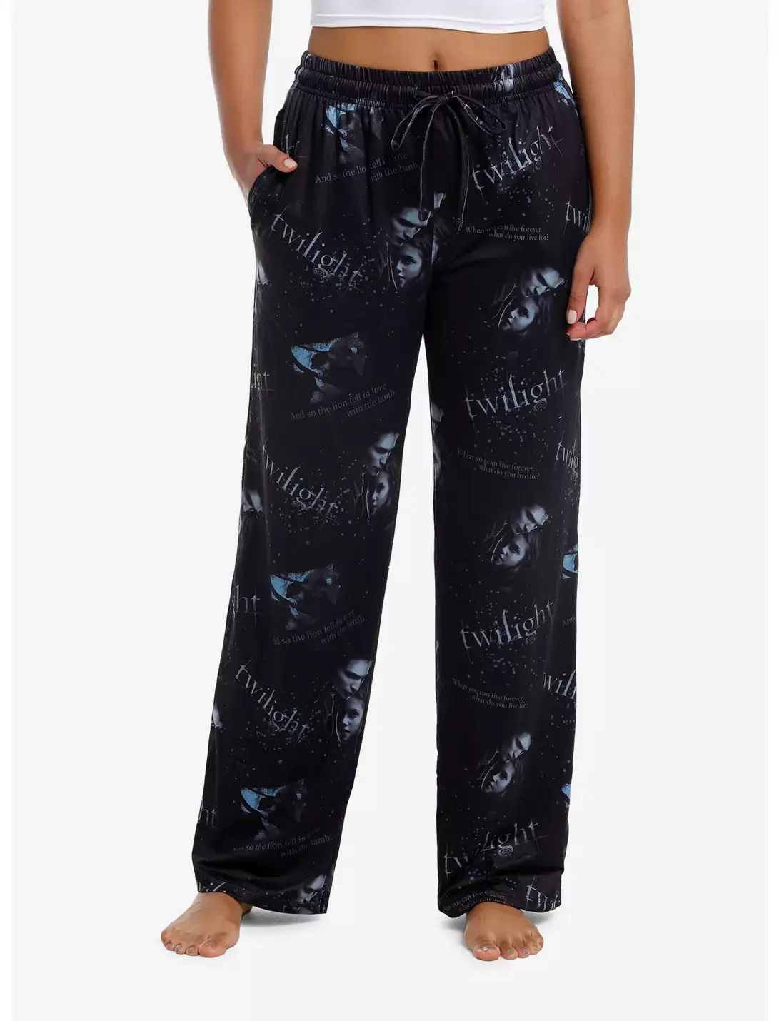 Halloween The Twilight Saga Gothic Romance Quote Pajama Pants – Romantic Vampire Inspired Sleep Lounge Pants, Dark Love Quote PJs Bottoms, Spooky Nightwear with Pockets, Cozy Unisex Homewear
