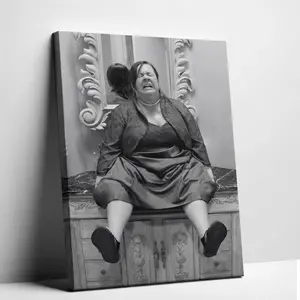 Funny  Wall Art Bridesmaids Movie Poster - Humour Film Scene Toilet Smell Black And White Picture Canvas Print For  Family Bedroom Bathroom