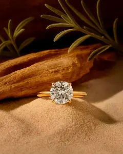 Radiant Solitaire Ring – Classic Sparkle Redefined