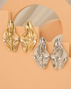 Rylee Geometric Shape Earrings