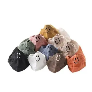 Happy Expression Ankle Socks for Women Soft Cotton Invisible Socks with Smile Design Lightweight Breathable for Work School Sports Yoga Daily Wear Elastic Compression Socks