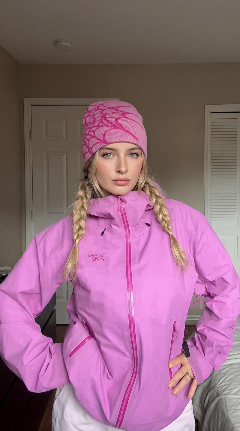 Y2K Beanie Spider Hat Unisex Cozy  Spring Summer Cap & Fashion Statement Warm Soft Beanie for Skiing, Daily, Hiking, Street Dance Skateboard and Biking Perfect for Gifts