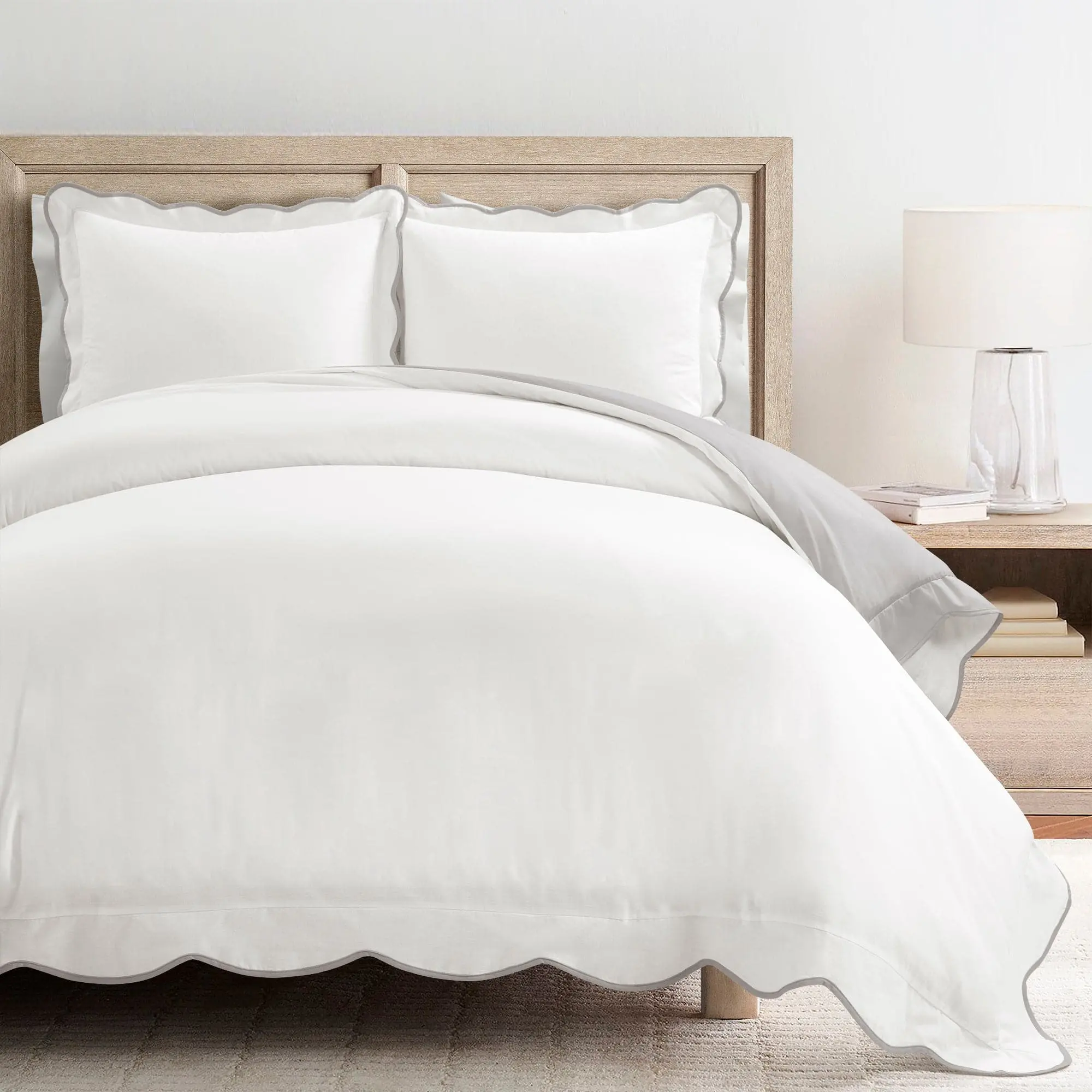 Lush Decor Coastal Chic Scalloped Edge 100% Cotton Reversible 3-Piece Duvet Cover Set - Soft Bed Cover, Breathable Bedding Set, Button Closure, Matching Shams for Cozy Setup & Guest Bedroom Ideas, Bedding Sets