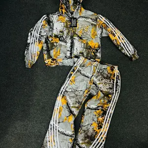 Girls Love Hustlers Camo