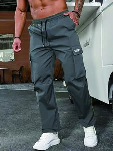 Men’s fashion cargo pants with large pockets, regular fit, suitable for all seasons, basic style, can be given as a gift.