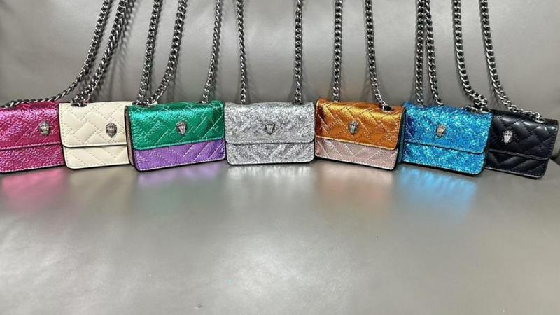Mini Crossbody Chain Bag – Magnetic Buckle Letter Flap Small Shoulder Bag (Multiple Colors) | Casual All-Season Flap Purse