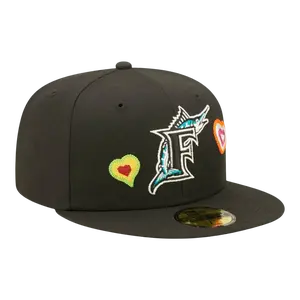 New Era 59Fifty Florida Marlins Chain Stitch Heart Fitted Hat Black/Pink